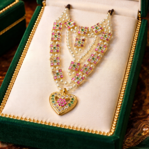 चांदी त्रिसर कुंदन चौकोर माला विद हृदय पेंडेंट (Chandi 3 Ser Kundan Square Mala with Heart Pendant)